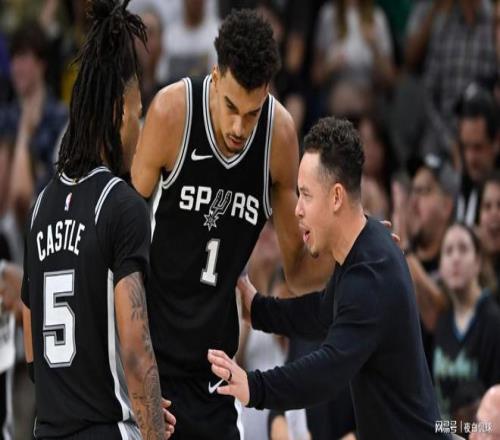 第九届哈尔,滨亚冬会圣,火传递,欧亿体育官网,欧亿体育直播,体育赛事直播,足球直播