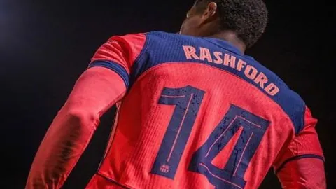 热议追踪：Knight转会后助TES七战全胜，战绩耀眼引热议，热议帖突破98条回复