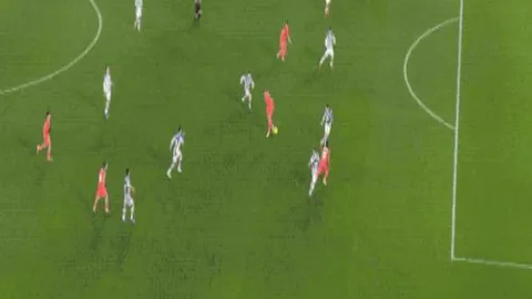 泰山惊险逆袭4-3国安，蓉城国安1-1握手言和，中超四强积分并列！